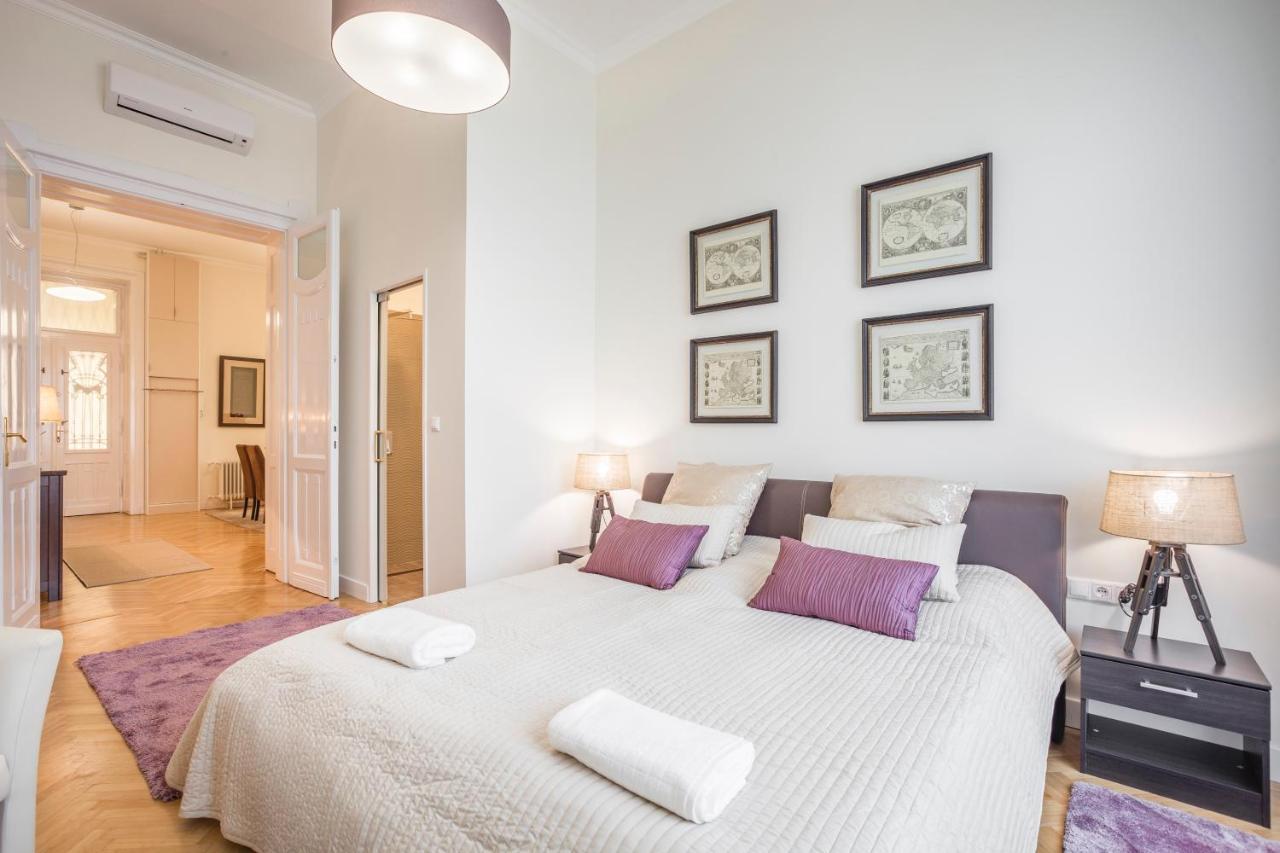Modernized Unique Huge Central Apartment On 135Sqm Budapest Kültér fotó