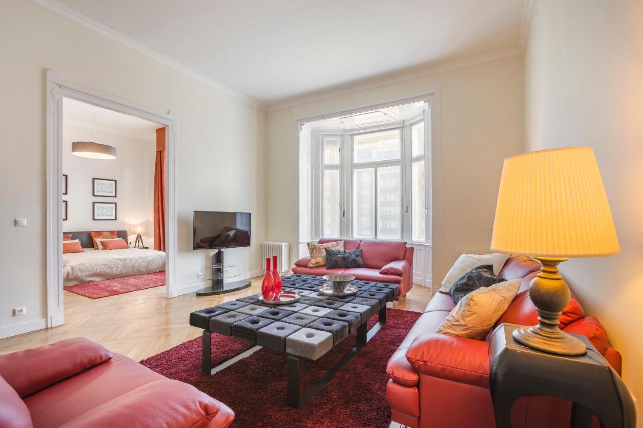 Modernized Unique Huge Central Apartment On 135Sqm Budapest Kültér fotó