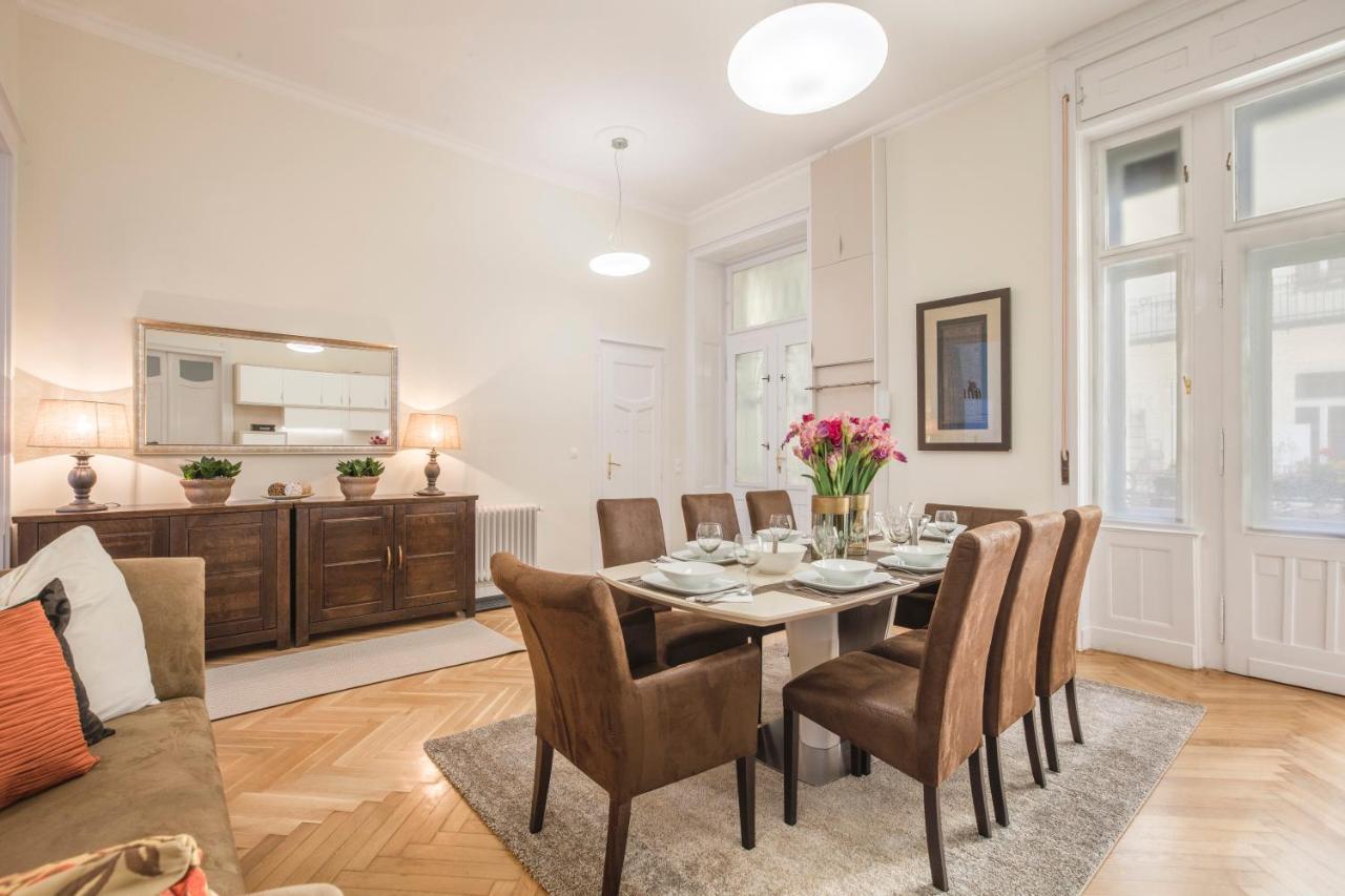 Modernized Unique Huge Central Apartment On 135Sqm Budapest Kültér fotó